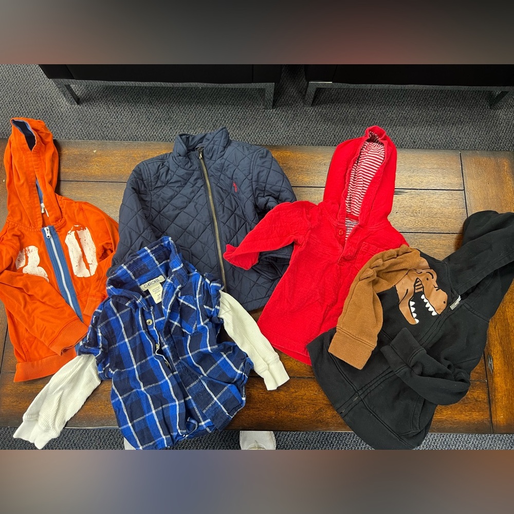 2T sweater bundle